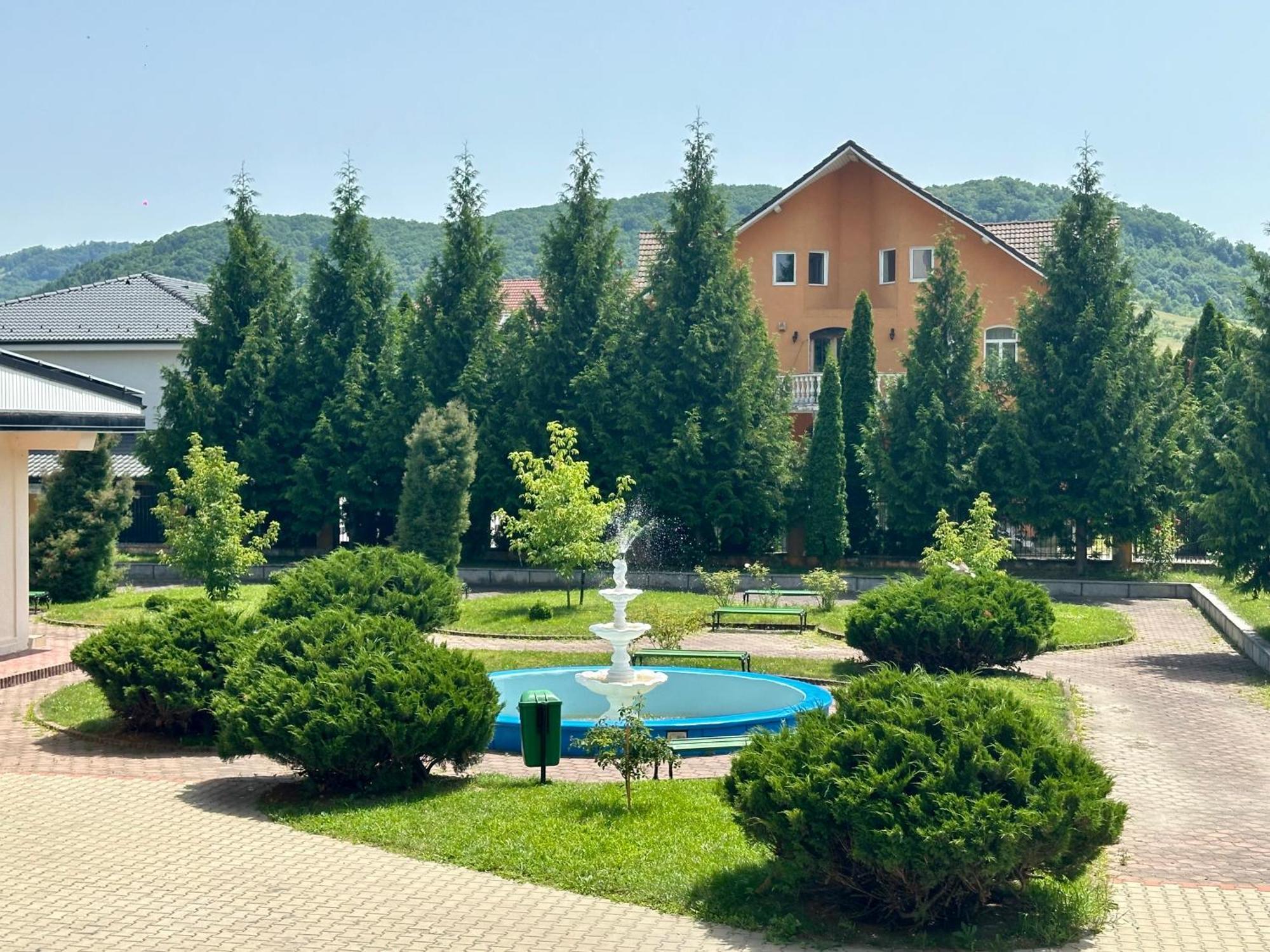 Hotel Diana Bistrita  Exterior photo